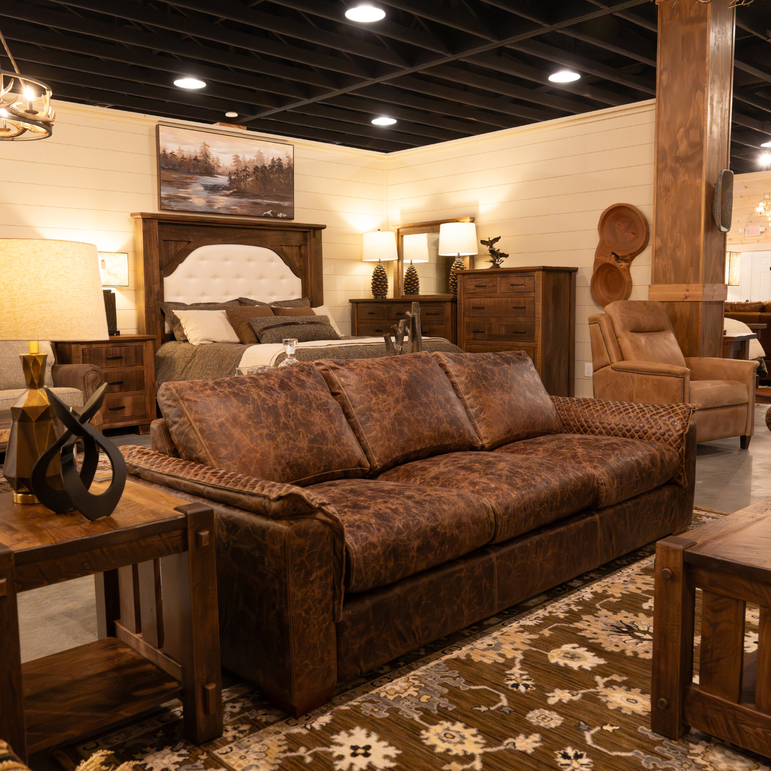 buffalo leather living toom sofa with padded arms