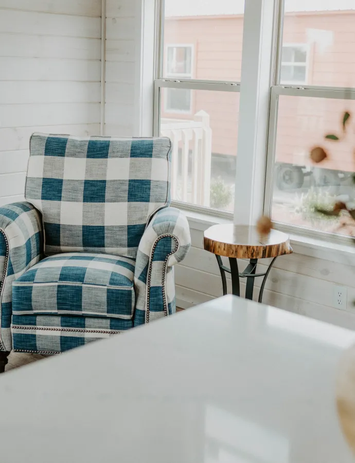 blue white plaid recliner chair