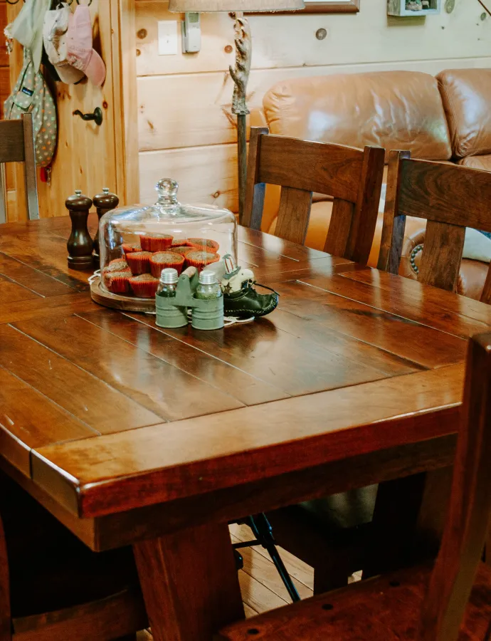 traditional cherry dining table