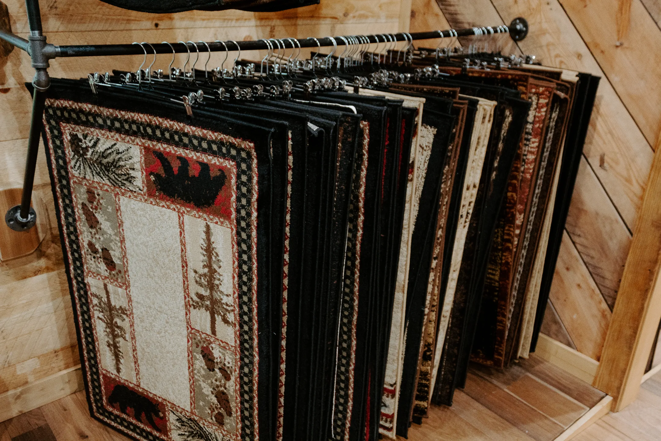 Decor Store Rugs Category