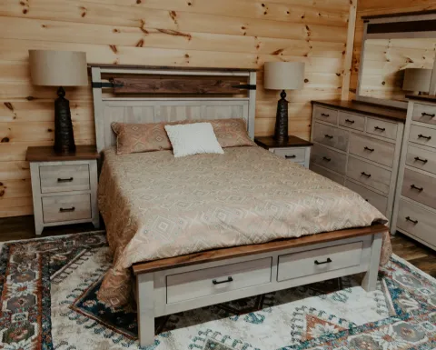 Settlers Storage Bed